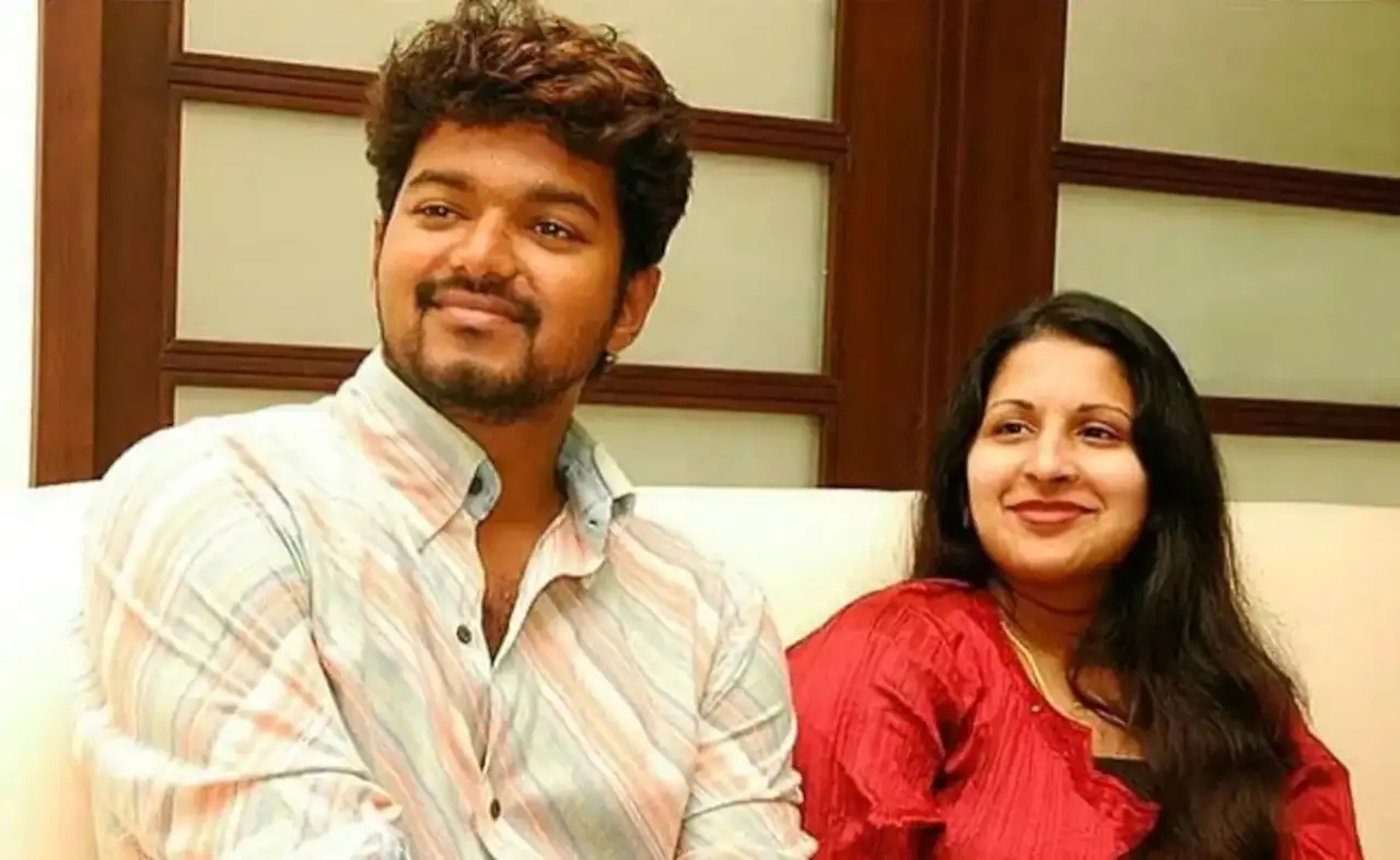 Last month, Vijay's wife Sangeetha officially filed for divorce claiming that the actor has an affair with an actress